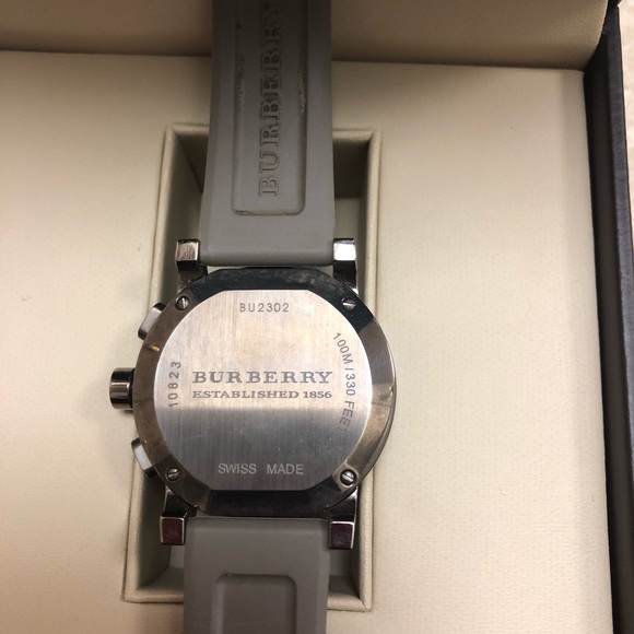 Burberry watch for men - Picture 3 of 7